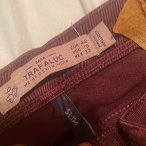 Zara Slim burgundy jeans